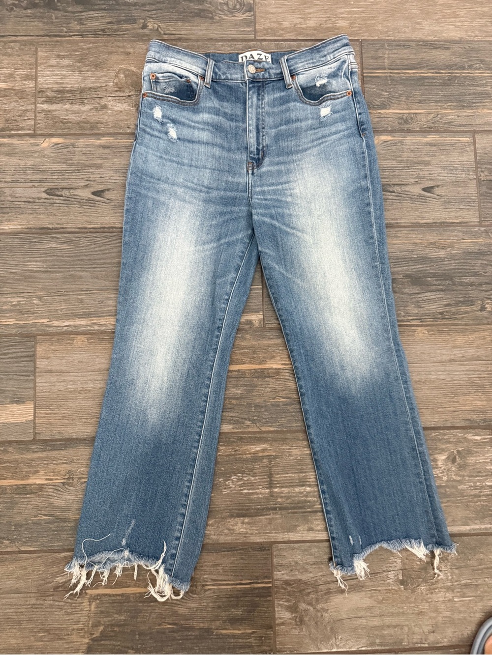 Daze High-Rise Straight Crop Jeans in Light Blue Wash with Frayed Hem